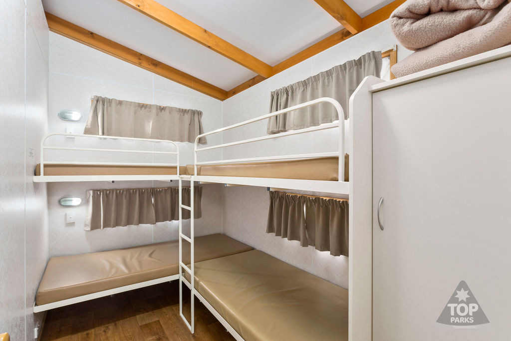 Deluxe Ensuite Cabins
